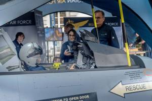 Sfeer-F-16-cockpit_original